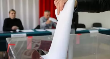 Referendum razem z wyborami parlamentarnymi?  „10 Pytań do Obywatela”
