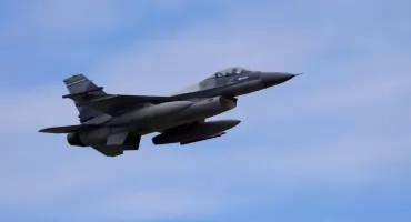 Dron wtargnął w przestrzeń powietrzną Rumunii. F-16 w akcji