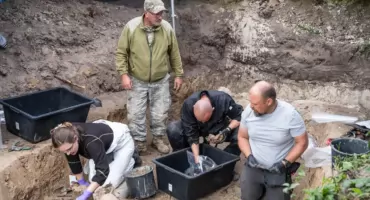 Po 83 latach wychodzą z bezimiennych mogił. IPN dokonał ważnego odkrycia